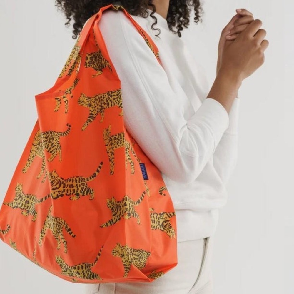 ISO Baggu Bengal Cat Tote Bag